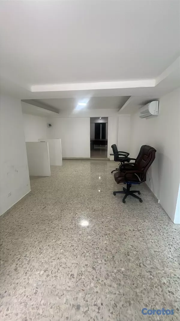 oficinas y locales comerciales - LOCAL COMERCIAL  4