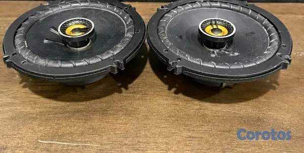 camaras y audio - Bocina 6.5 Kicker 350w speakers 3