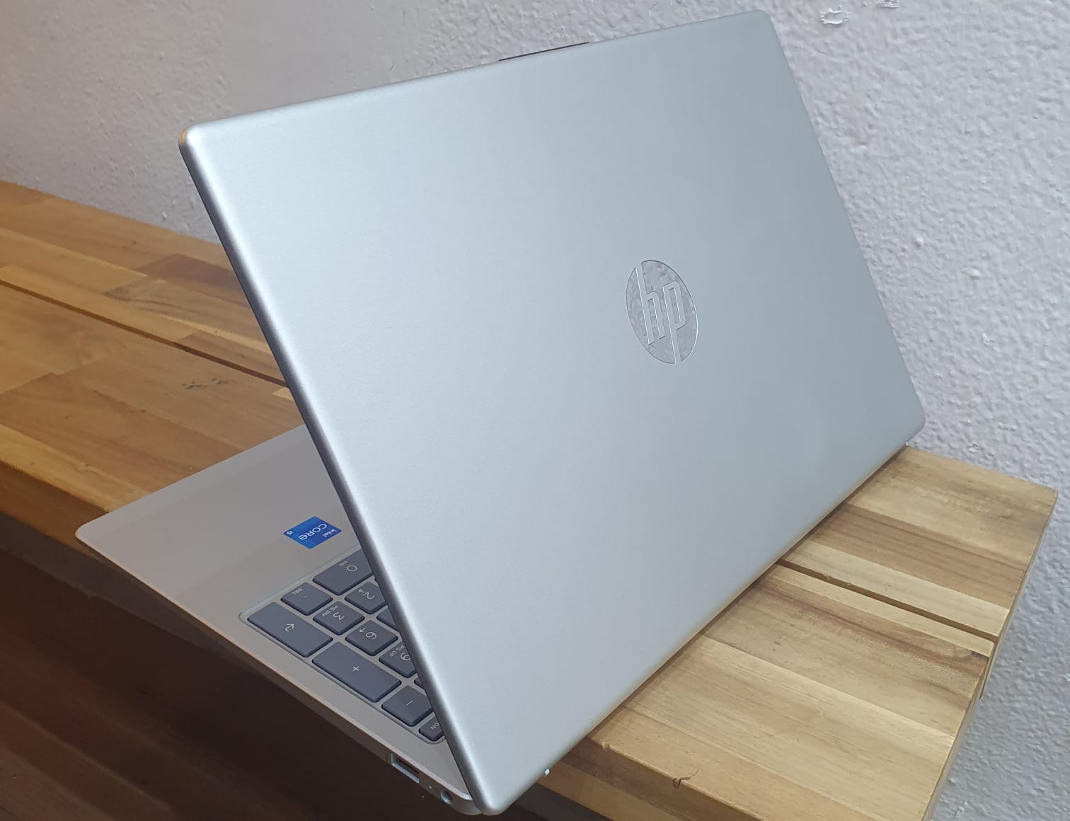 computadoras y laptops - Laptop HP 15” FHD, Core i5 12th Gen, 8GB RAM, 256GB SSD, Windows 11, Nueva 1