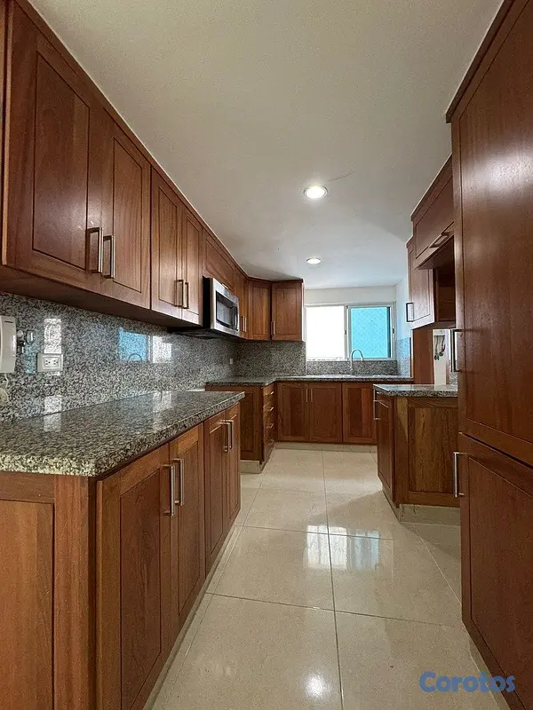 apartamentos - Apartamento en Alquiler en el Sector Renacimiento, 5