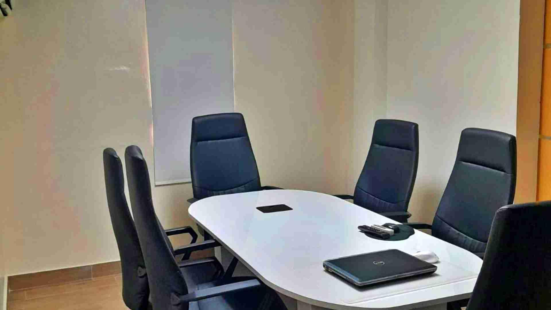 oficinas y locales comerciales - Furnished Office – Evaristo Morales 55mts. Move-In Ready – 2nd Floor 8