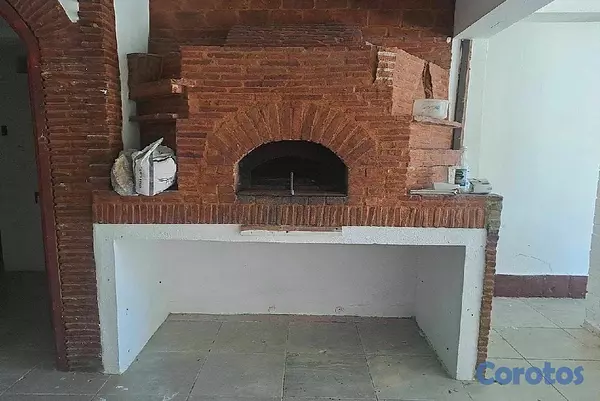 oficinas y locales comerciales - hermoso local ideal para cualquier tipo de restaurante  2