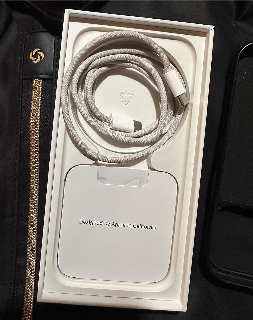celulares y tabletas - IPhone 15 Pro 128G de Claro 5