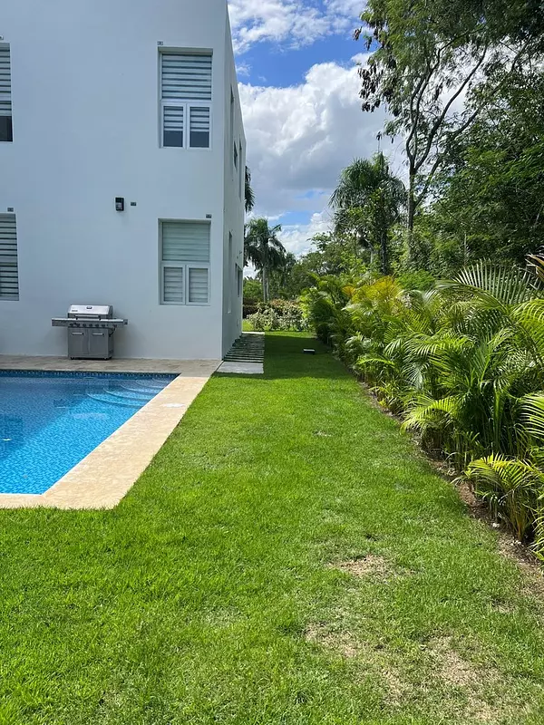 casas vacacionales y villas - Hermosa villa en alquiler, ubicada en playa nueva Romana. 10