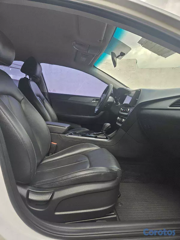 carros - HYUNDAI SONATA NEW RISE 2018 BLANCO GASOLINA 8