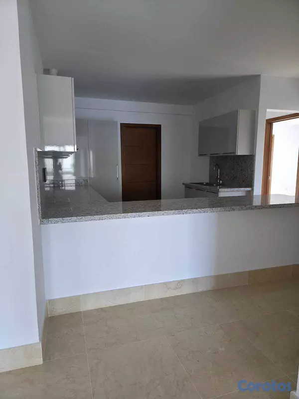 apartamentos - CACICAZGOS VENDE 2DA CON TERRAZA EXCLUSIVA TORRE  UBICACIÓN UNICA 7