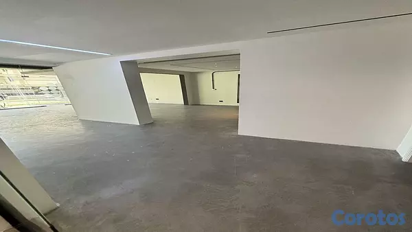oficinas y locales comerciales - Alquilo Local Comercial  1,000 mts de terreno con 600 mts construcción 3