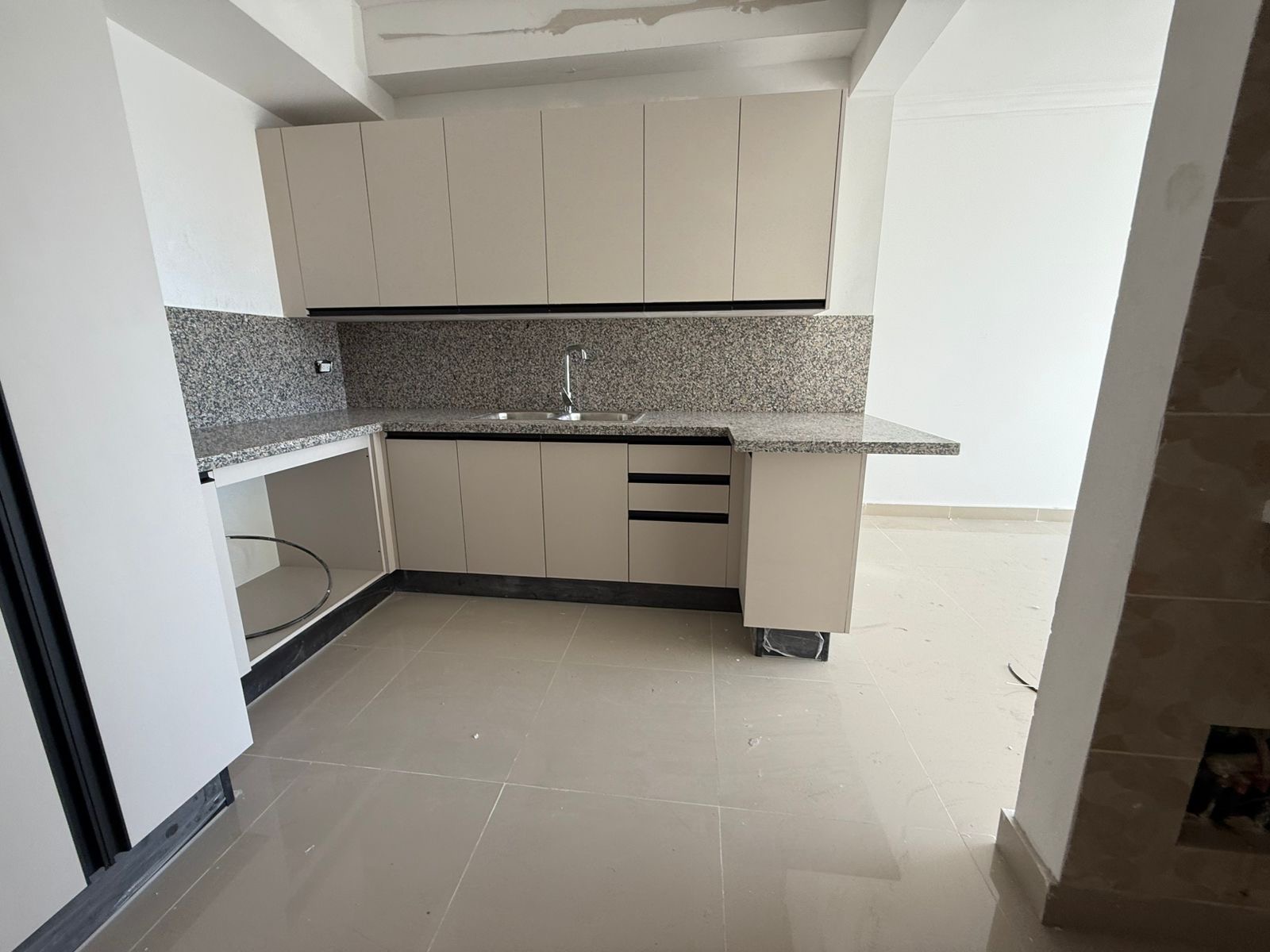 apartamentos - Vendo nuevo Independencia precio US$159,000 Aparta 5