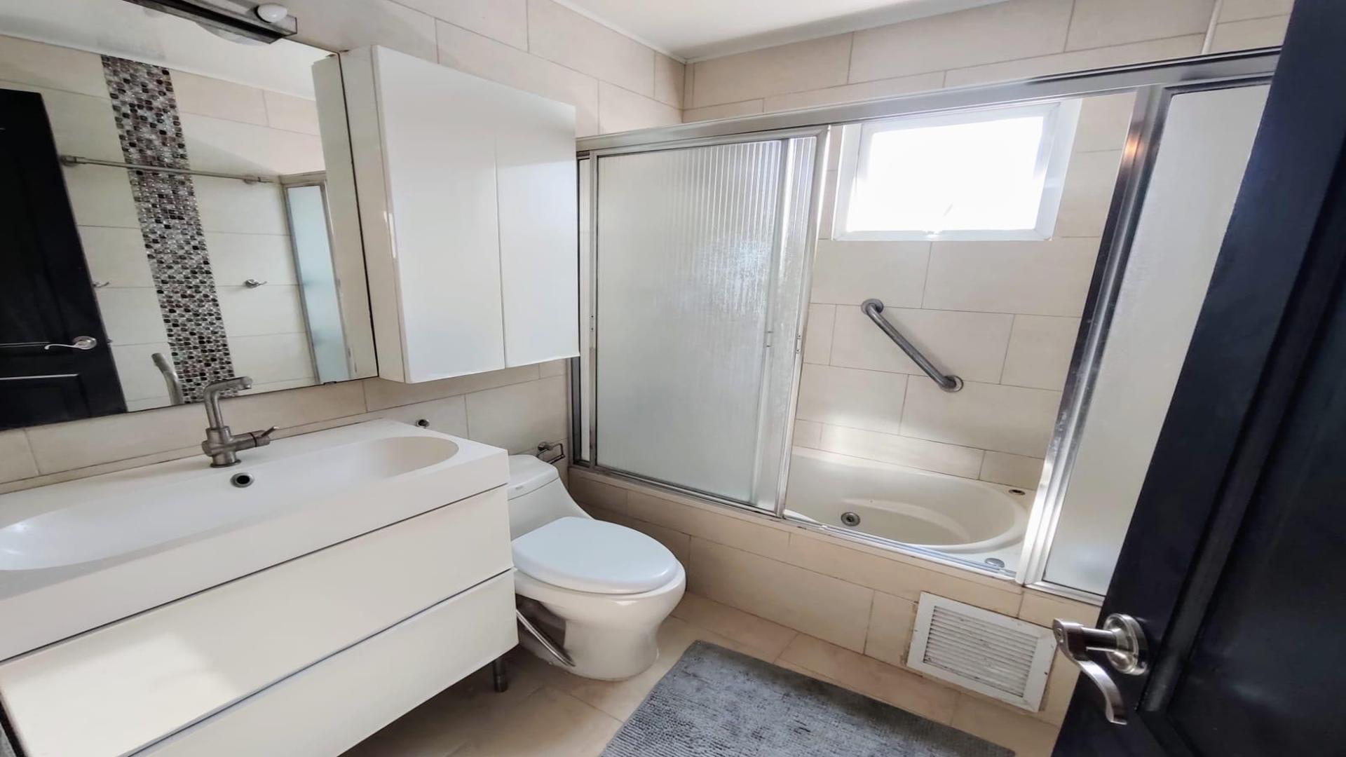 apartamentos - Apartamento con L/B en Urbanización Real 9