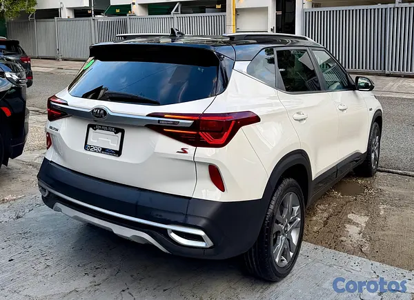 jeepetas y camionetas - Kia Seltos S 2021 4x4 5