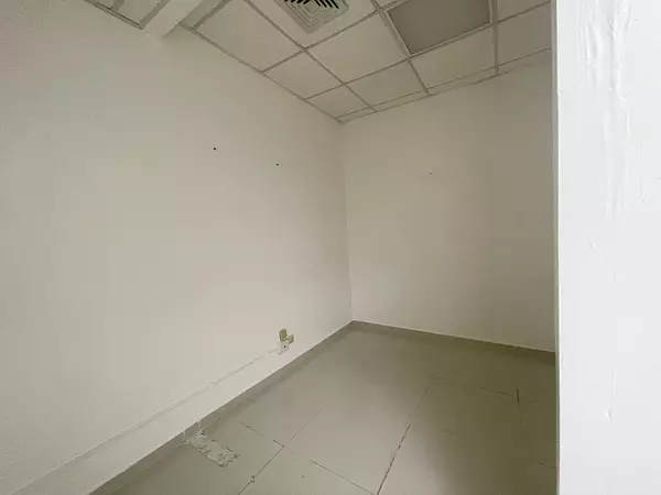 oficinas y locales comerciales - Alquiler local comercial en Piantini  8