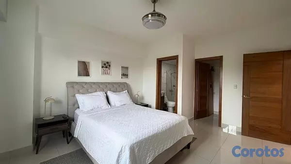apartamentos - vendo independencia klm 7 tercer nivel tres habitaciones 2.5 baños parqueo balc 6