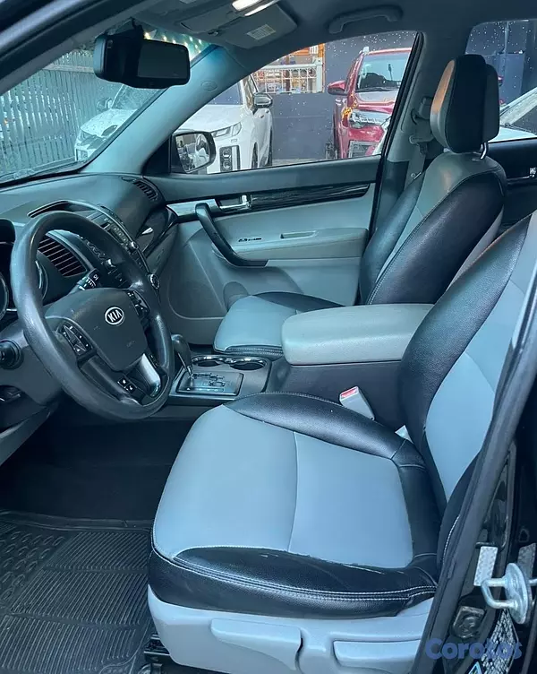 jeepetas y camionetas - KIA SORENTO 2011
 5