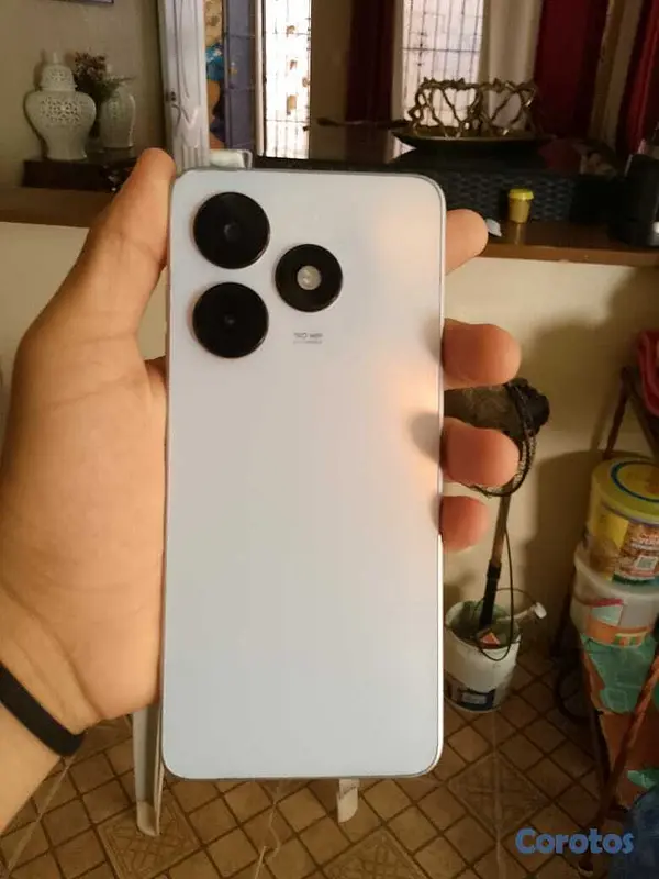 celulares y tabletas - 📱 Tecno Spark 20C en buen estado (pantalla con det 4