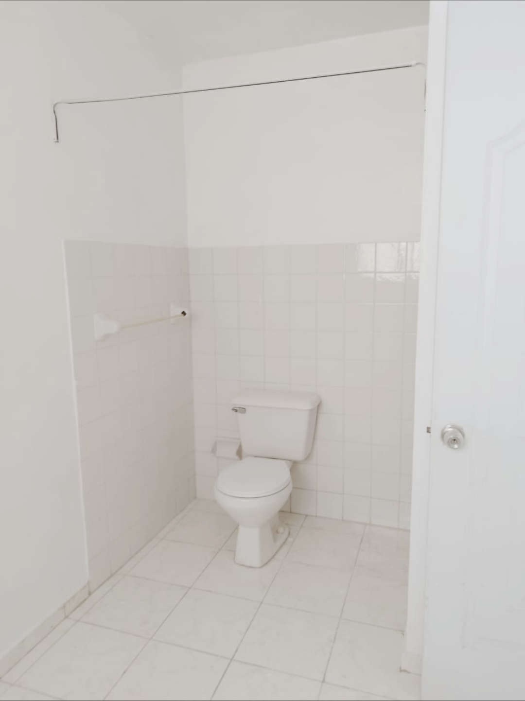 apartamentos - Se Alquila Apartamento en Los Cerros de Gurabo  (Segundo Nivel). Precio $20,000 9