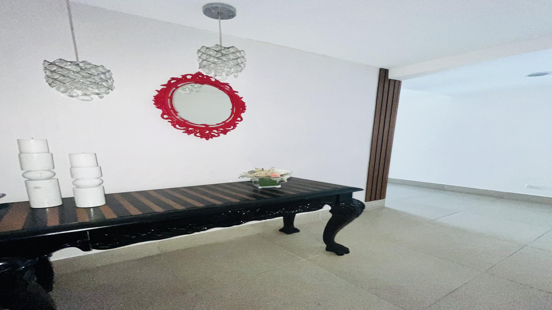 apartamentos - Se alquila Apto. de 2 Hab. amueblado en Piantini 5