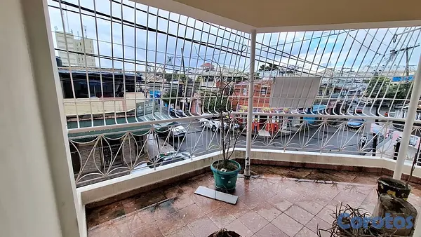 casas - venta de casa con locales comerciales en San Carlos Distrito nacional 2