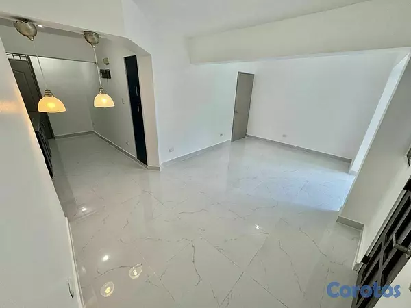 apartamentos - 🔵Apartamento classico 1er piso en renacimiento  De 2