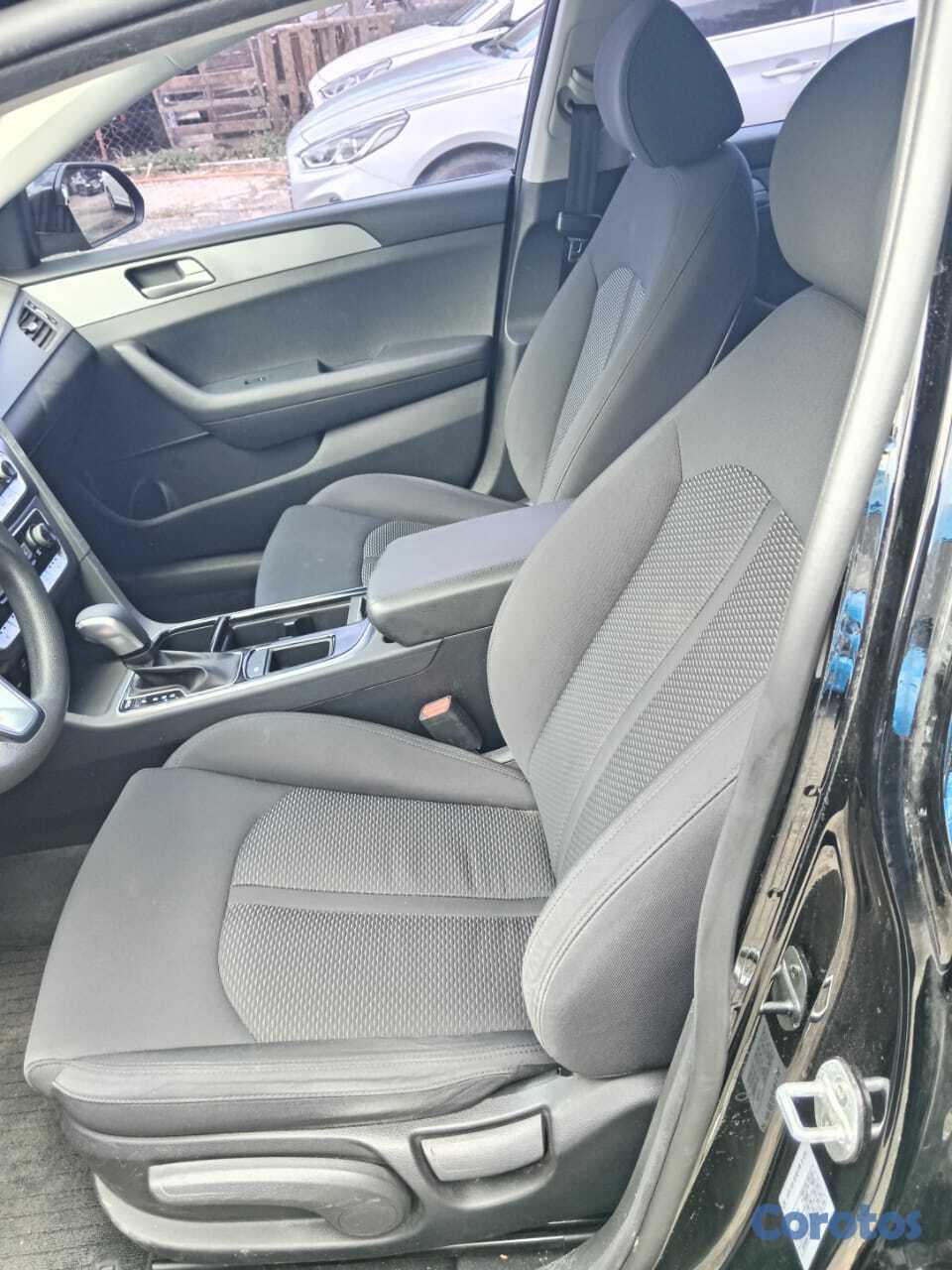 carros - HYUNDAI SONATA NEW RISE 2018 NEGRO GASOLINA 8