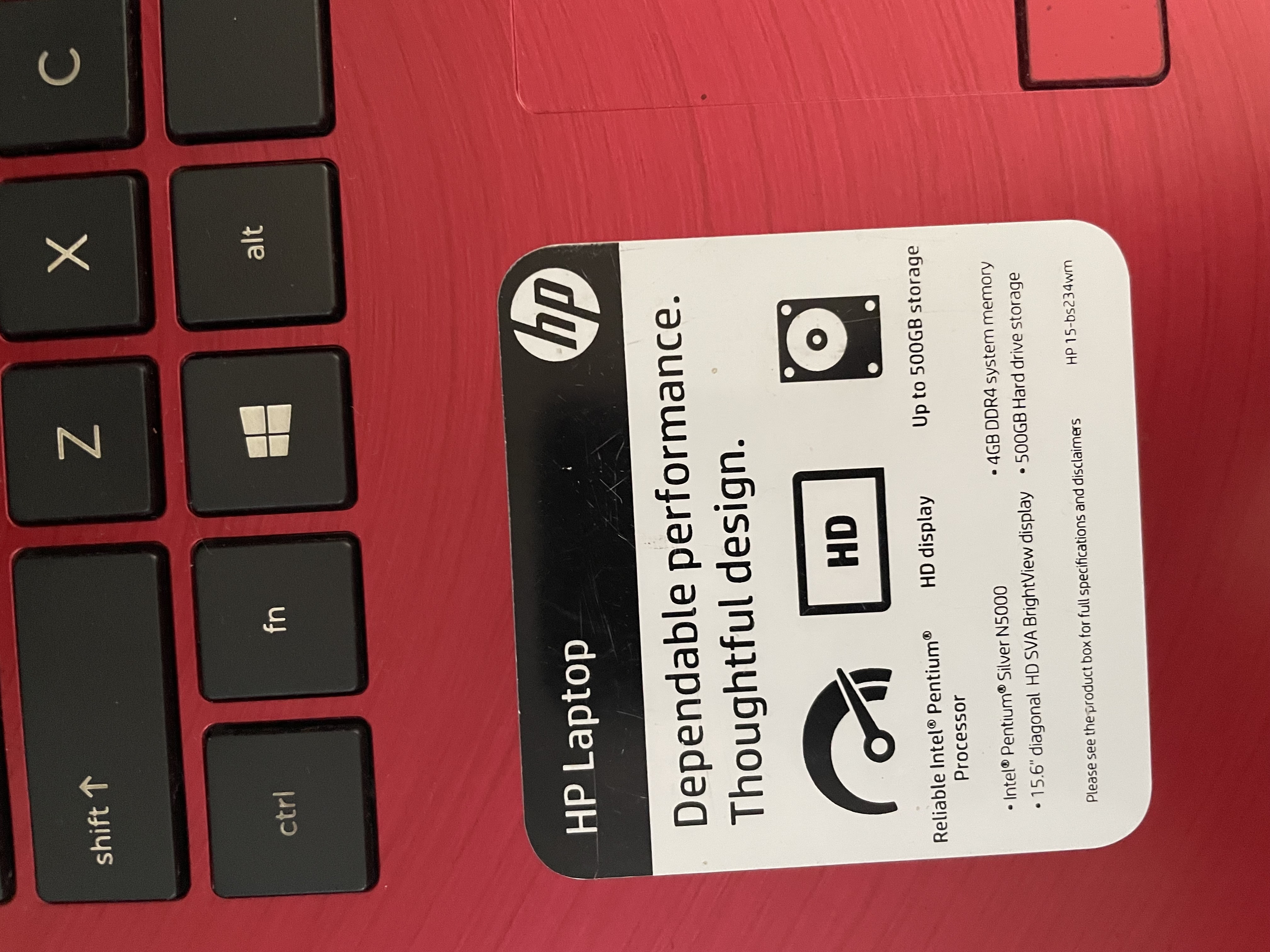 computadoras y laptops - EN OFERTA HP PAVILION 15 NEGOCIABLE
Se me calló, pero funciona nítido. 
 5