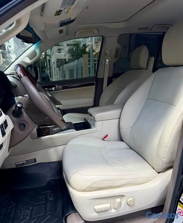 jeepetas y camionetas - Lexus Gx460 2010 kit 2015 9