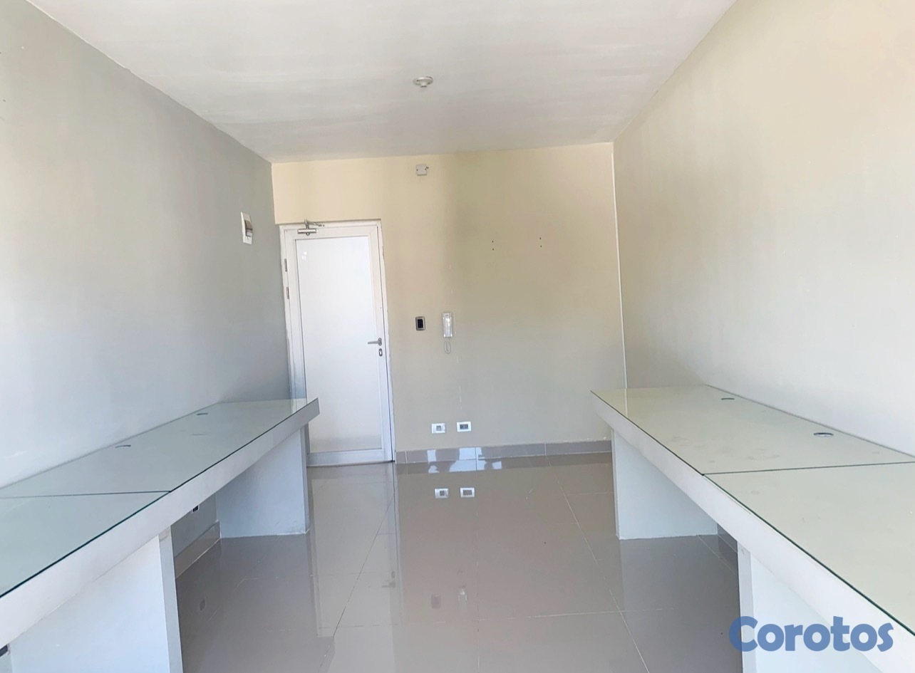 oficinas y locales comerciales - Local en tercer nivel  2