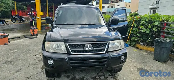 jeepetas y camionetas - mitsubishi montero 2004 12