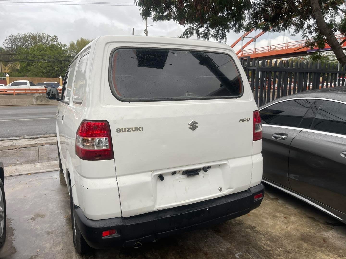 jeepetas y camionetas - SUZUKI APV 2019 2