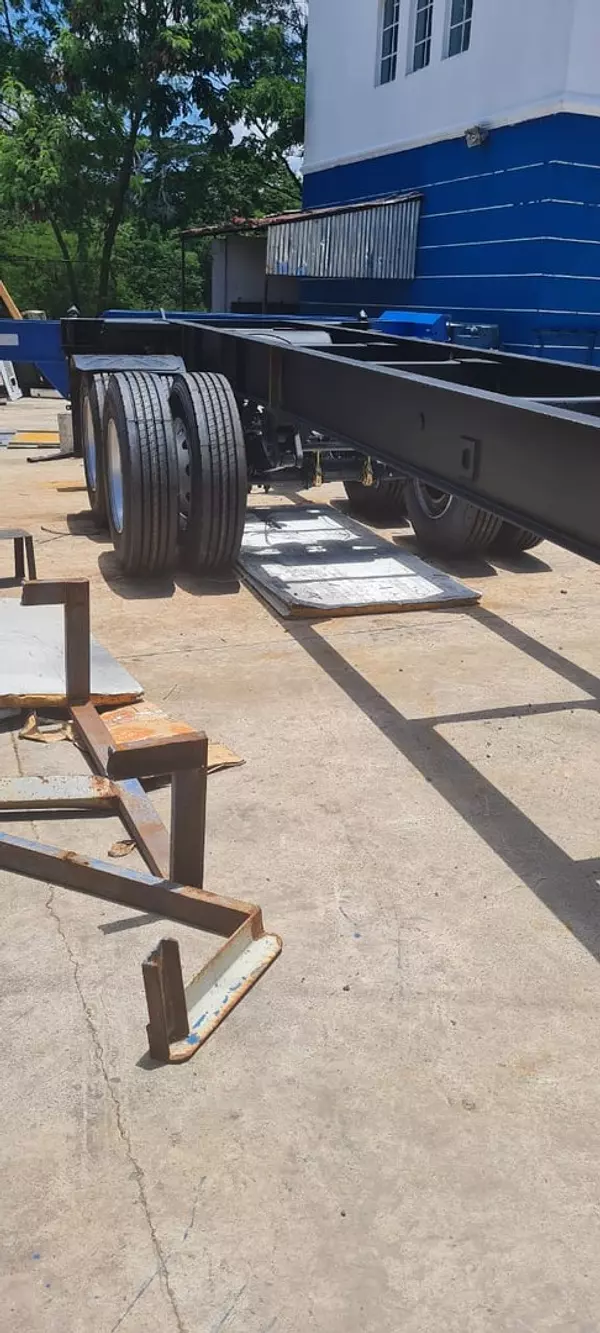otros vehiculos - Chasis de 40 pies para Contenedores, extensible a 45 pies 3