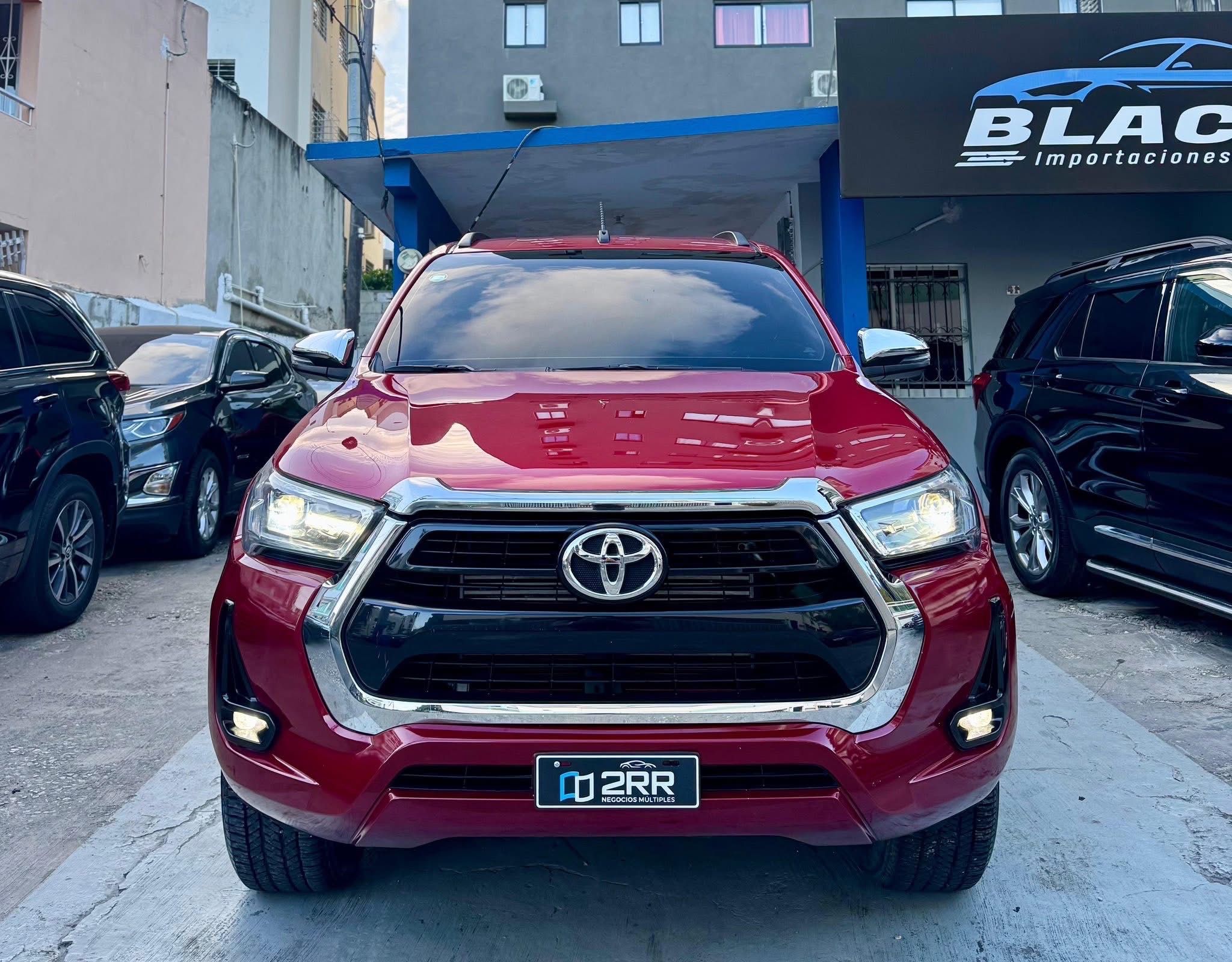 jeepetas y camionetas - Toyota Hilux SRV 2022 4x4 2