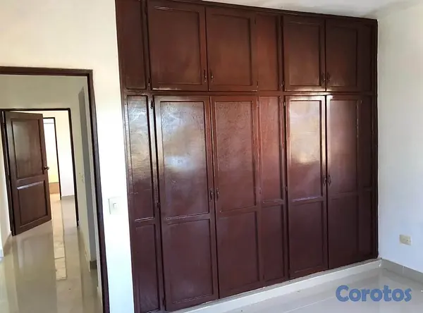 otros inmuebles - Venta de Edificio de 6 Apartamentos en la Romana, Cerca de la Playa Caleta 🏝️ 4