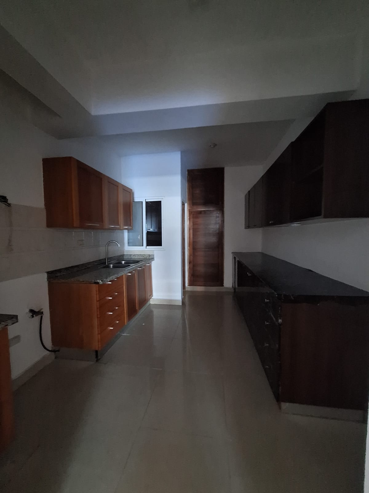 apartamentos - Rento Apartamento Sin Amueblar Ascensor Planta 2