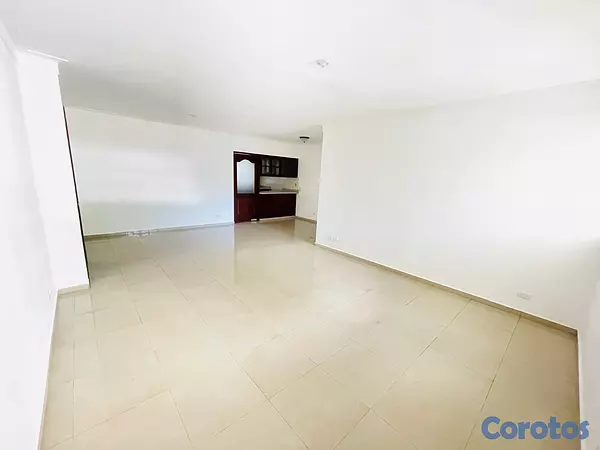 apartamentos - Apartamento en 1er nivel, próximo a la Av. Máximo Gómez, Gascue. 12