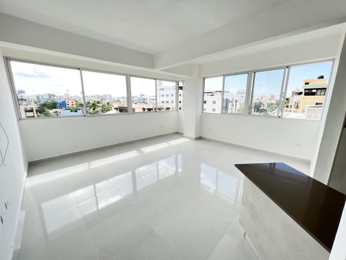 apartamentos - 🔵 Apartamento en el millon 5to piso 
 7