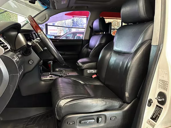 jeepetas y camionetas - Lexus LX 570 2014 5