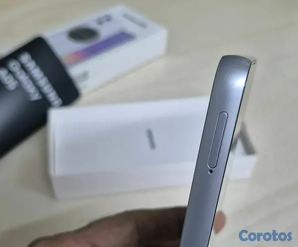 celulares y tabletas - Samsung Galaxy A05 64GB Plateado NUEVO Claro RD$5,400 NEGOCIABLE  11