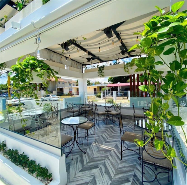 oficinas y locales comerciales - Local con terraza 2