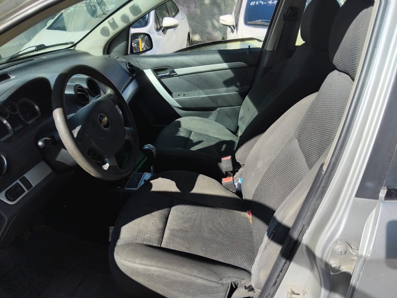 carros - CHEVROLET AVEO 2013 2
