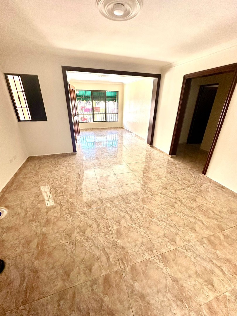 apartamentos - 📍 Los Restauradores 

Apartamento clásico .140 mts .
3HAB
Nivel 4
USD$143,000 3