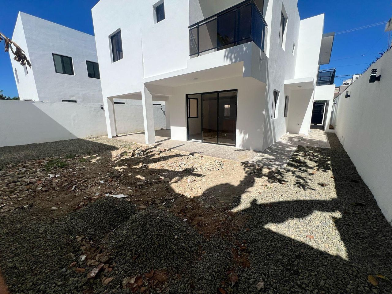 casas - Casa familiar con patio y terraza 7