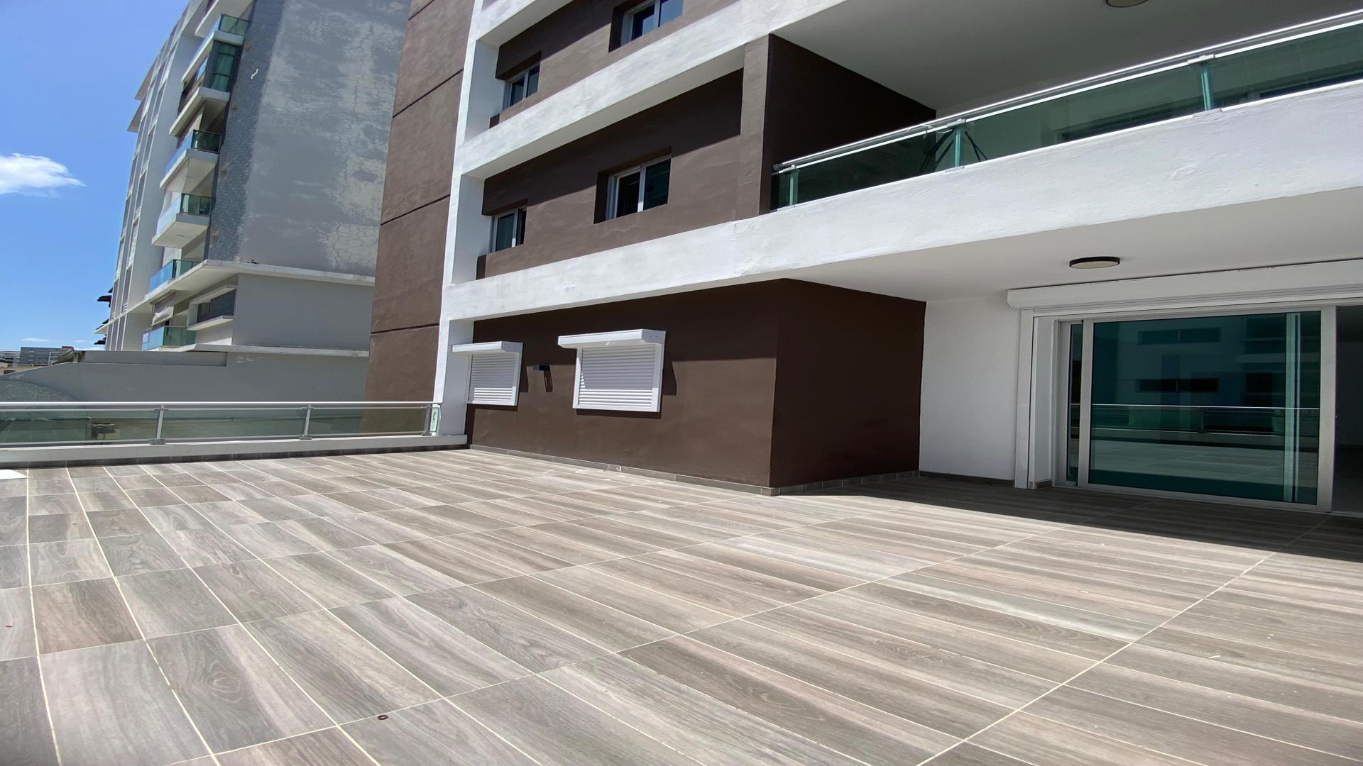 apartamentos - Apartamento en venta en Evaristo Morales – 2 habitaciones y terraza privada 0