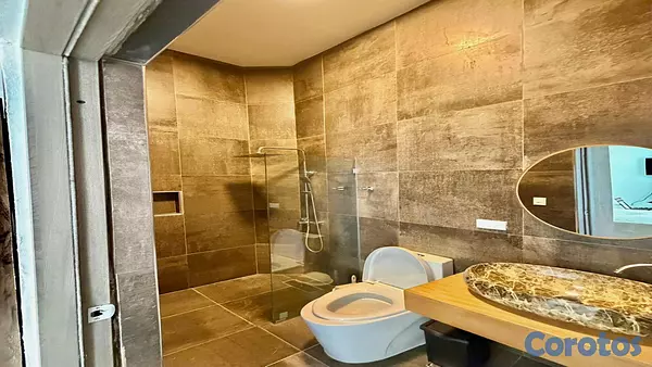casas - En Venta propiedad en la Zona Colonial Reformada con 4 Estudios 2