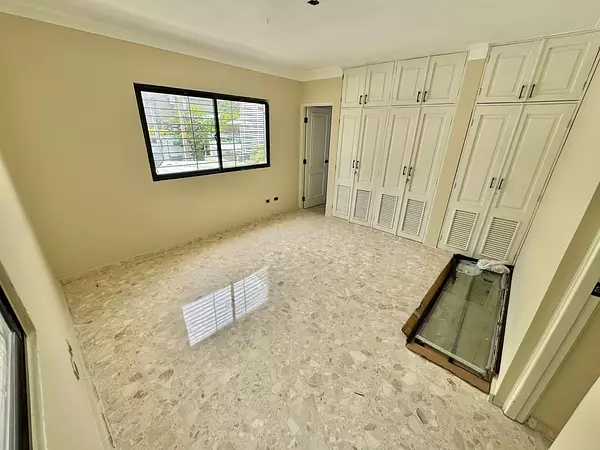 casas - Se Alquila Casa en Mirador Sur 8