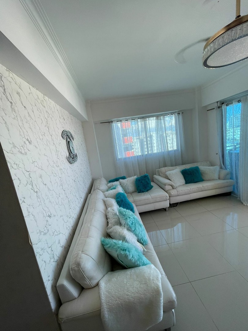 apartamentos - Excelente Apartamento en Venta en El vergel

195 Mts en Total
3 Hab
US. 250,000  2