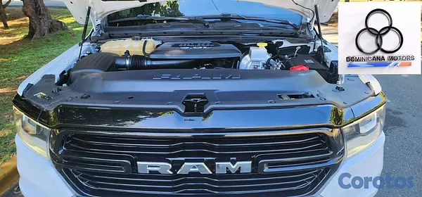jeepetas y camionetas - DODGE RAM LARAMIE 2020 4