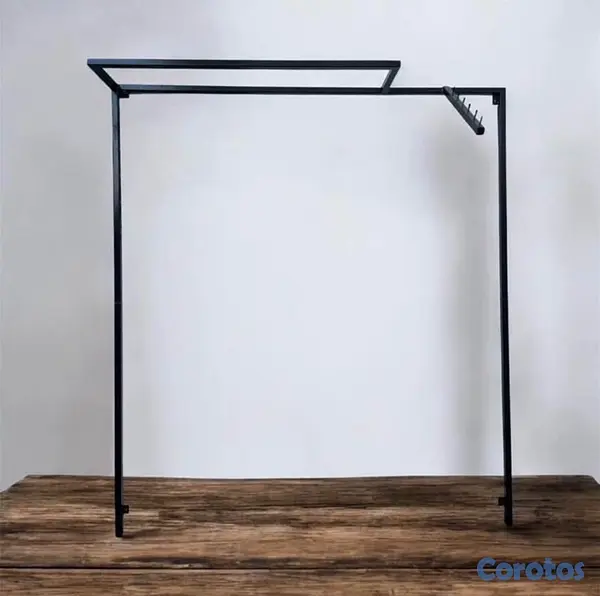 equipos profesionales - PERCHEROS PARA TIENDA  3