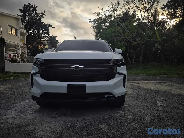 jeepetas y camionetas - Vendo Chevrolet Tahoe RST 2021 4