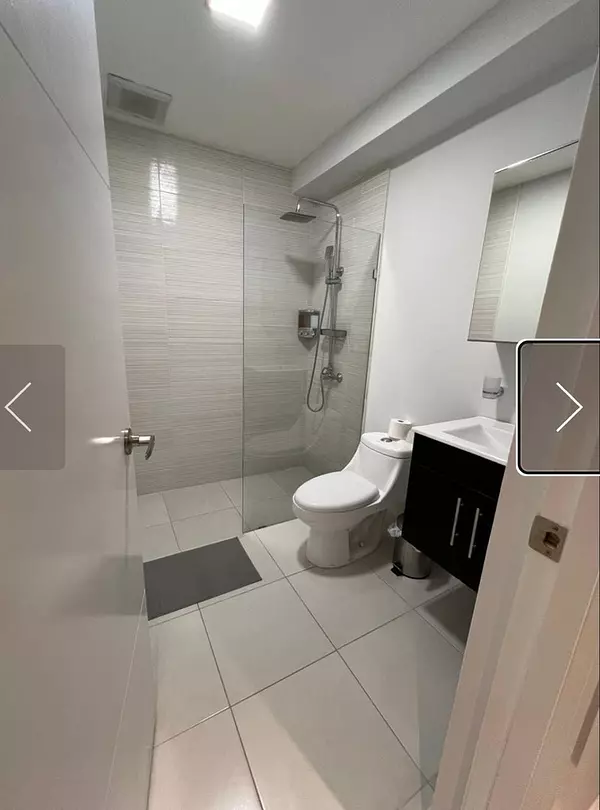 apartamentos - Apartamento en Evaristo Morales completamente 
amueblado.
 6