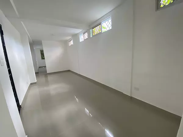 casas - Vendo casa prox. Av. Independencia 7