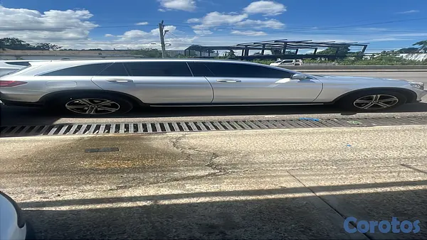 jeepetas y camionetas - Mercedes Benz GLC 250 4Matic 4